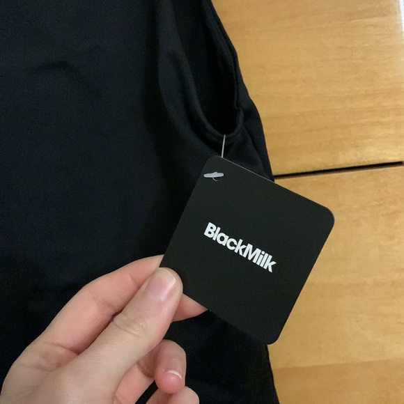 Blackmilk high neck seamless tank - Picture 3 of 5